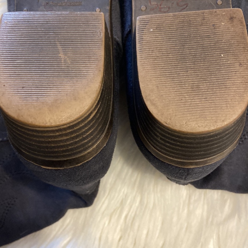 Boots long 16” color bluish/gray excellent condition see pictures size 8.5 - Picture 9 of 12